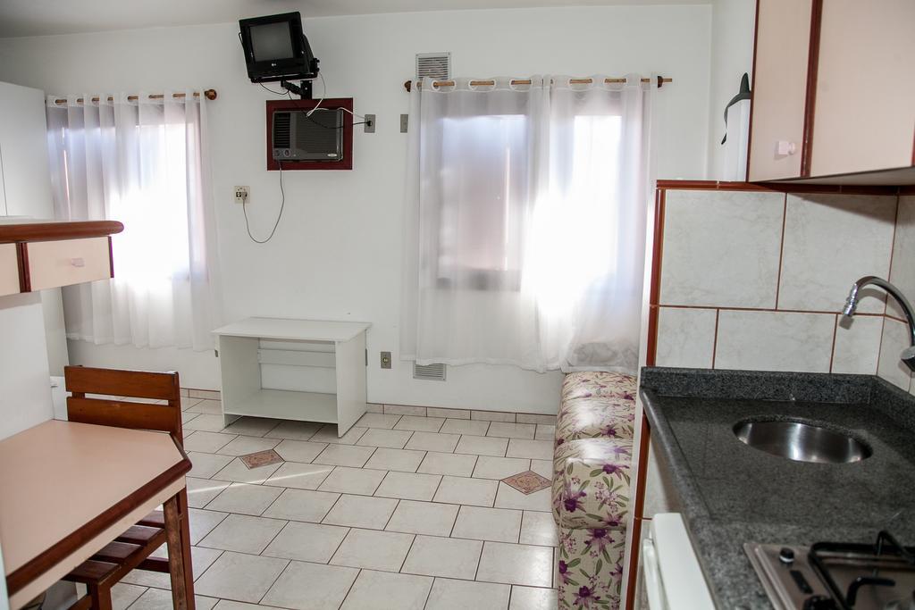 Hotel Residencial Ilha Dourada Governador Celso Ramos Pokój zdjęcie
